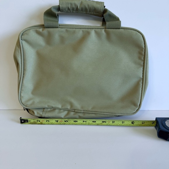 Elite Men’s Travel Toiletry Accessories Bag - Picture 2 of 8